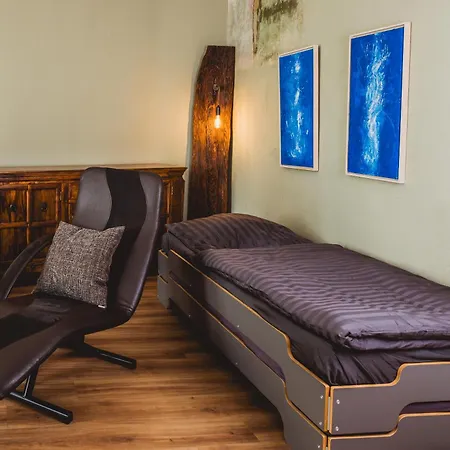 Charmanter Altbau Zwischen Altstadt Und Klinikum Mit Parkplatz