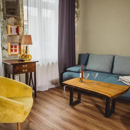 Lejlighed Charmanter Altbau Zwischen Altstadt Und Klinikum Mit Parkplatz Greifswald