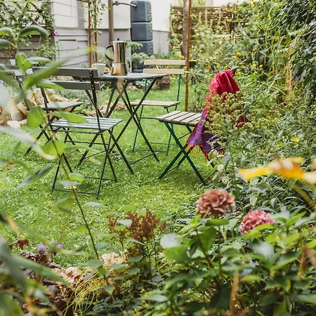 Charmanter Altbau Zwischen Altstadt Und Klinikum Mit Parkplatz Apartment Greifswald