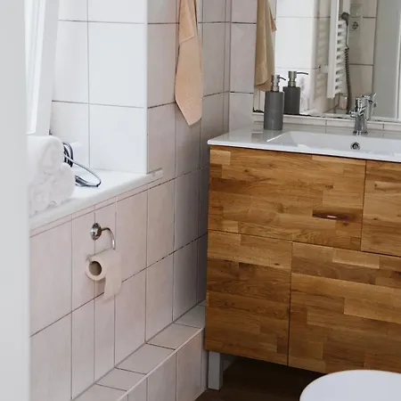 Charmanter Altbau Zwischen Altstadt Und Klinikum Mit Parkplatz *