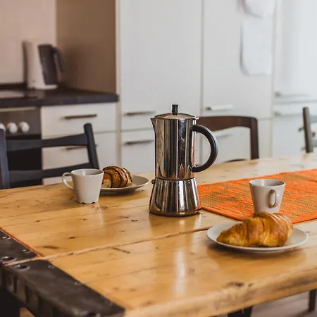 Charmanter Altbau Zwischen Altstadt Und Klinikum Mit Parkplatz Lejlighed